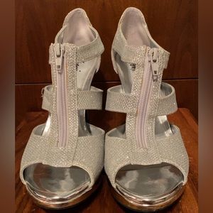 Fioni Night Silver Sparkle Heels